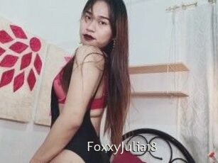 FoxxyJulia18